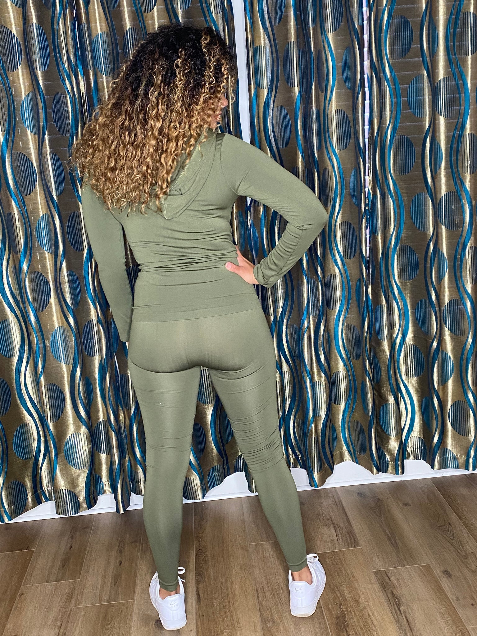 ACTIVE BASIC SET (OLIVE)